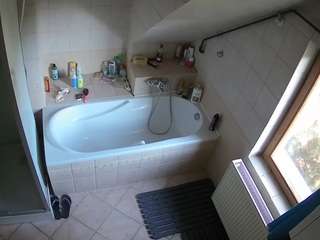 Julmodels Bathroom 2nd Floor-1